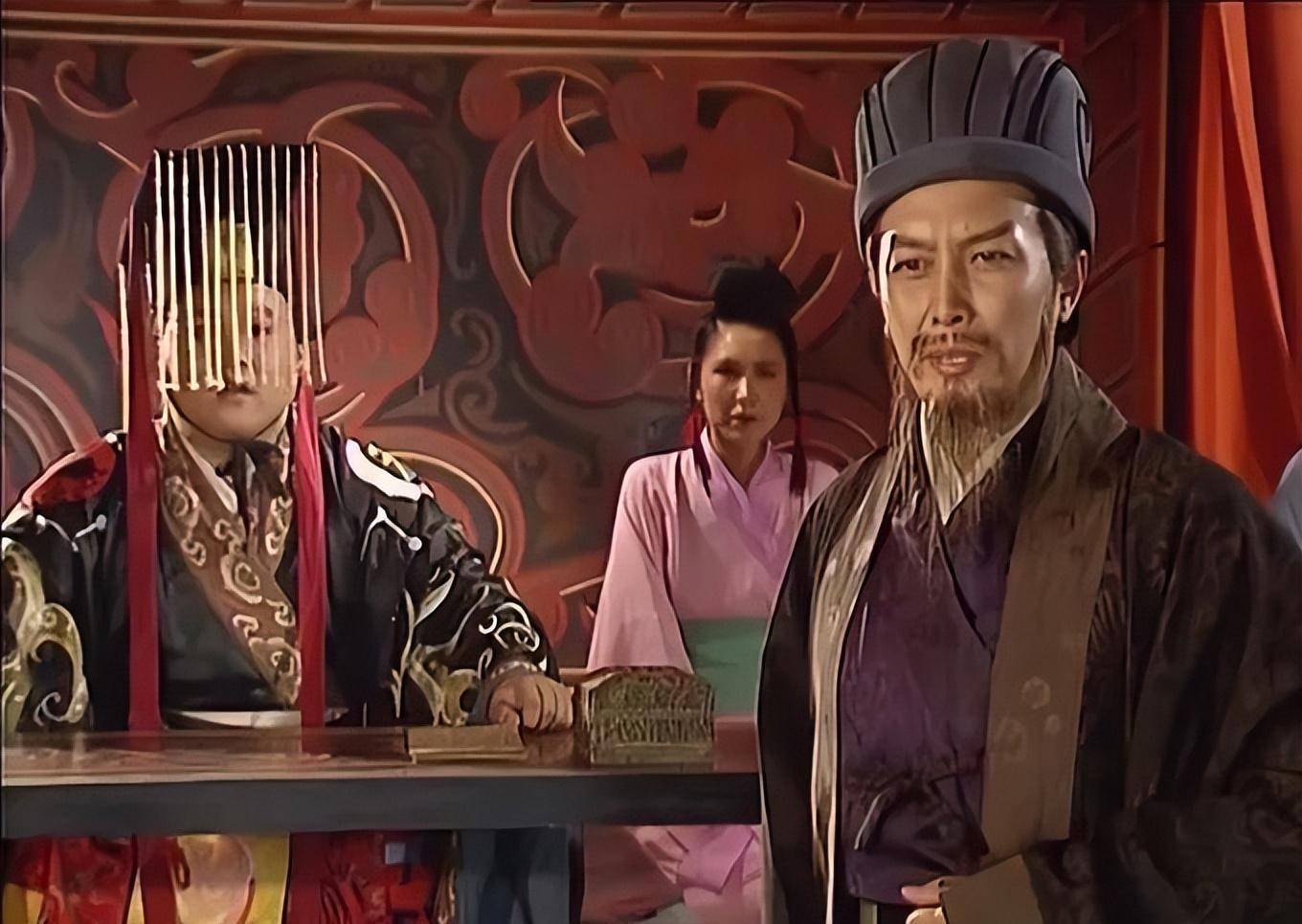 司马昭对其放心,群臣不解,司马昭:倒着念_刘备_赵云_诸葛亮