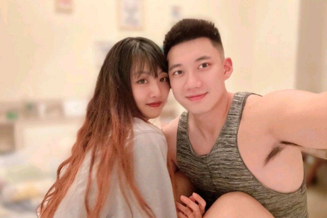 司坤与女友正式走入婚姻殿堂,郑海霞送祝福_巩晓彬_山东_锋线