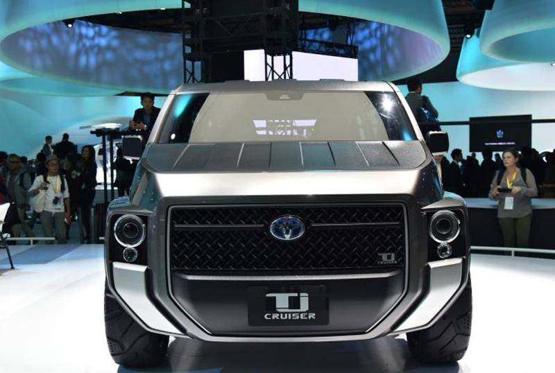 该车型名为tj酷路泽,从名字来看和此前的fj酷路泽有类似之处,而且两者