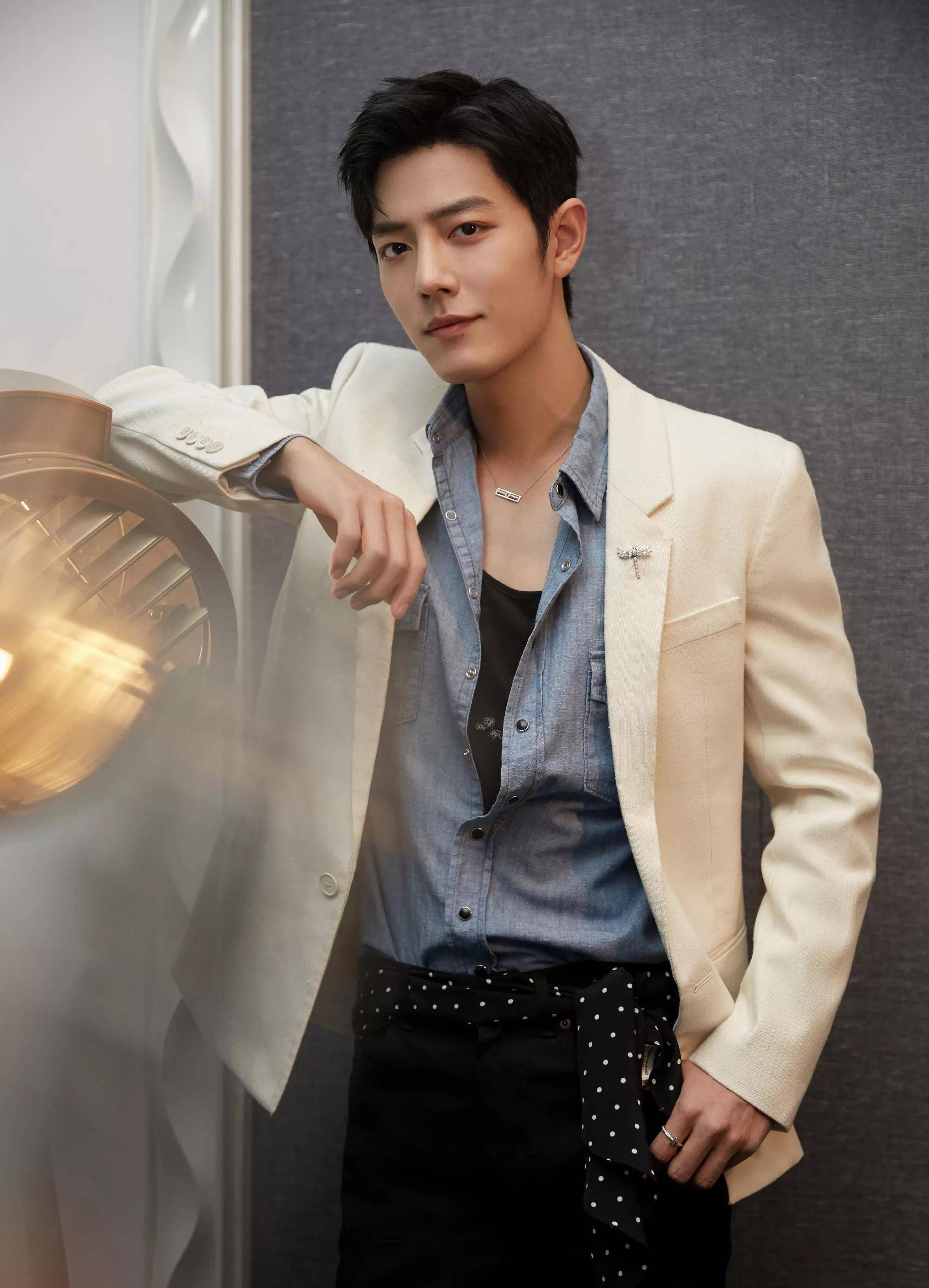 美姿仪一一论肖战之魅力_一个人_慧中_容貌