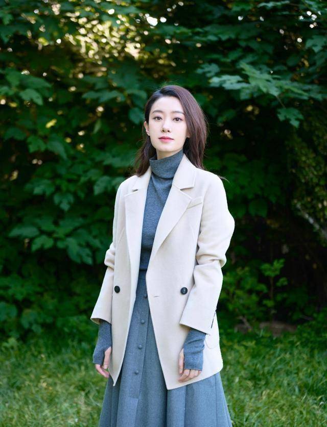 女明星张小斐五官分析!_感觉_整体_脸型