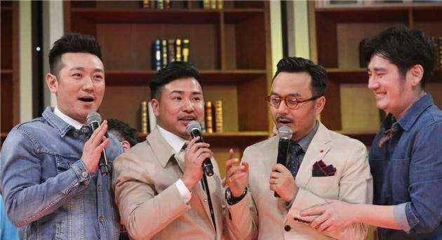 其后拜入郭德纲门下为徒,事业也没有什么太大起色,欧弟拜师是在自己的