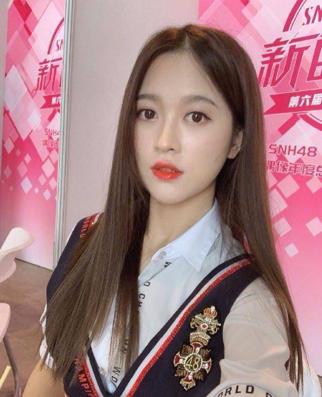 广东省广州市,2015年在snh48第二届总选举演唱会上作为五期生亮相出道