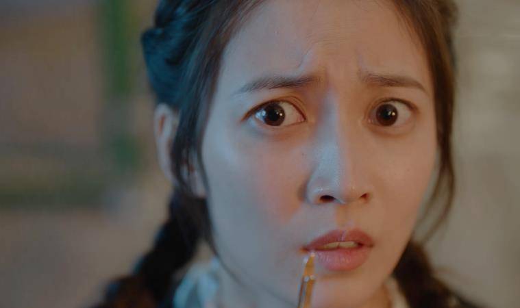 全程瞪眼,表情浮夸,《超时空罗曼史》女主把"演技炸裂"玩出新花样