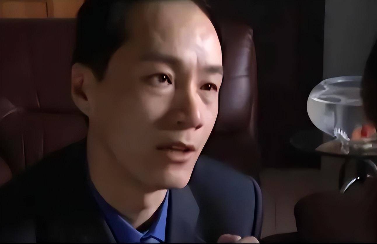 位演员饰演的角色是儿时的噩梦,至今还有心理阴影_黄世仁_老电影_陈强