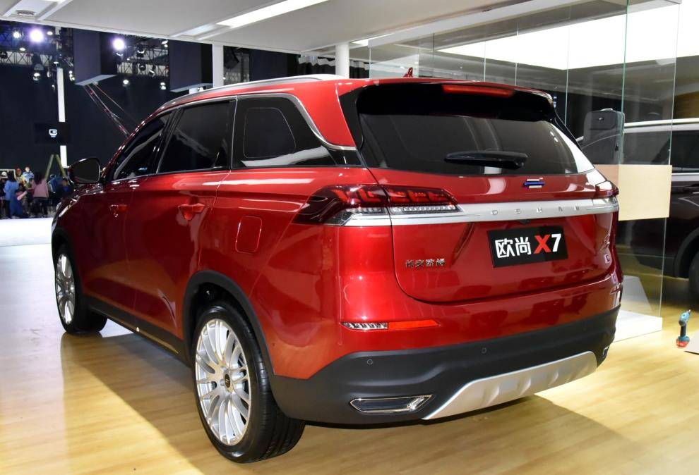 长安又一款suv黑马,有实力"单挑"哈弗h6?关键是便宜_搜狐汽车_搜狐网