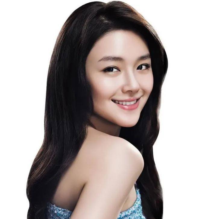 "扁平脸"女星能有多美,侧脸太虐?