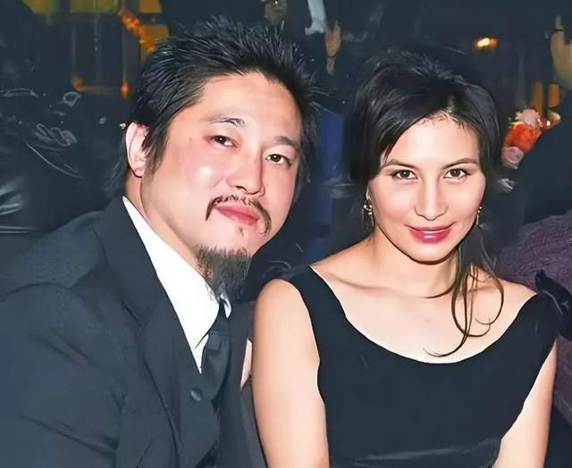 赌王女婿陈子聪患重病,内出血昏迷20多天,术后瘫痪已超两月_何超仪