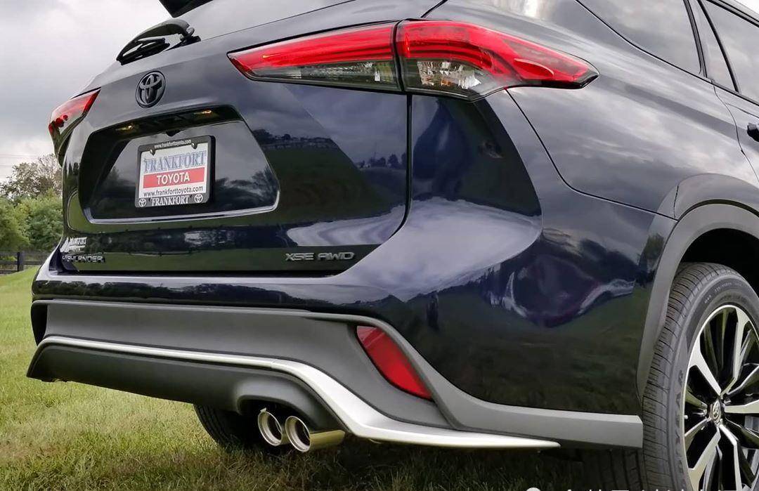 全新丰田汉兰达xse实拍,前脸像灭霸,采用很个性化的设计_搜狐汽车