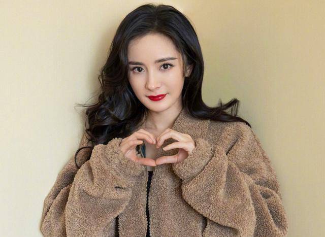 沈梦辰称杨幂对自己影响大,细听她的讲述,才知杨幂长虹不无道理_训练