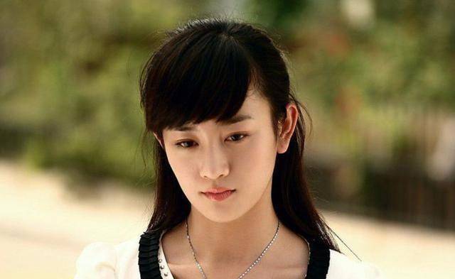 和男友跳舞博眼球,张檬的一手好牌打烂了_作品_陈德容_形象