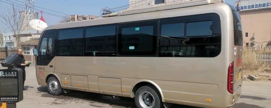 宇通zk6729系列国五柴油中巴车