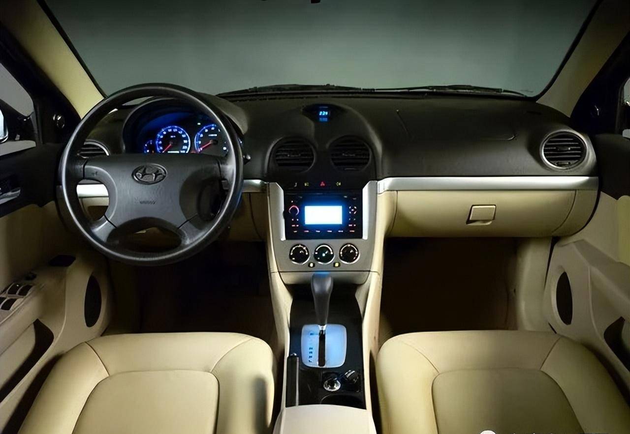 非洲老友的国产车 丨 刚果金驻华使馆的哈飞赛豹hafei princip