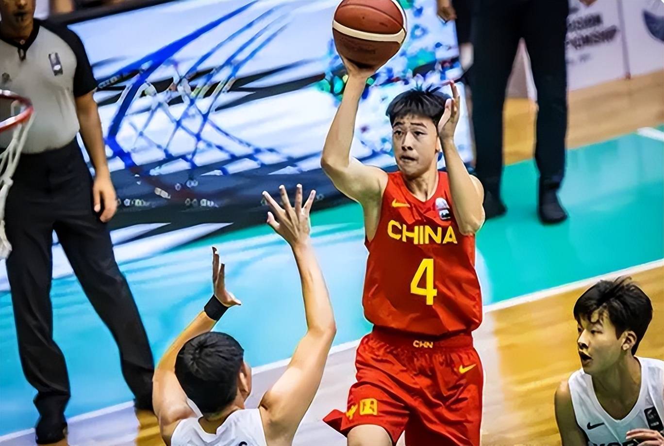辽宁3位"新人"下赛季可升一队,双子星不再孤撑_张峻豪_李虎翼_赵继伟