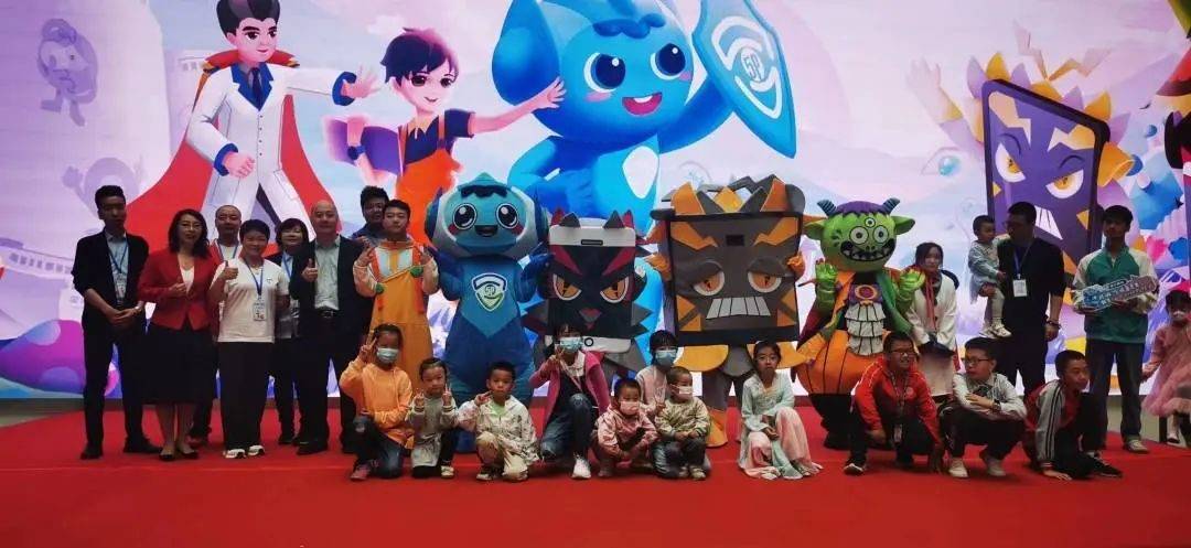 甘肃爱尔眼视光医院66全国爱眼日科普系列活动(图1) 甘肃爱尔眼视光医院66全国爱眼日科普系列活动(图1)