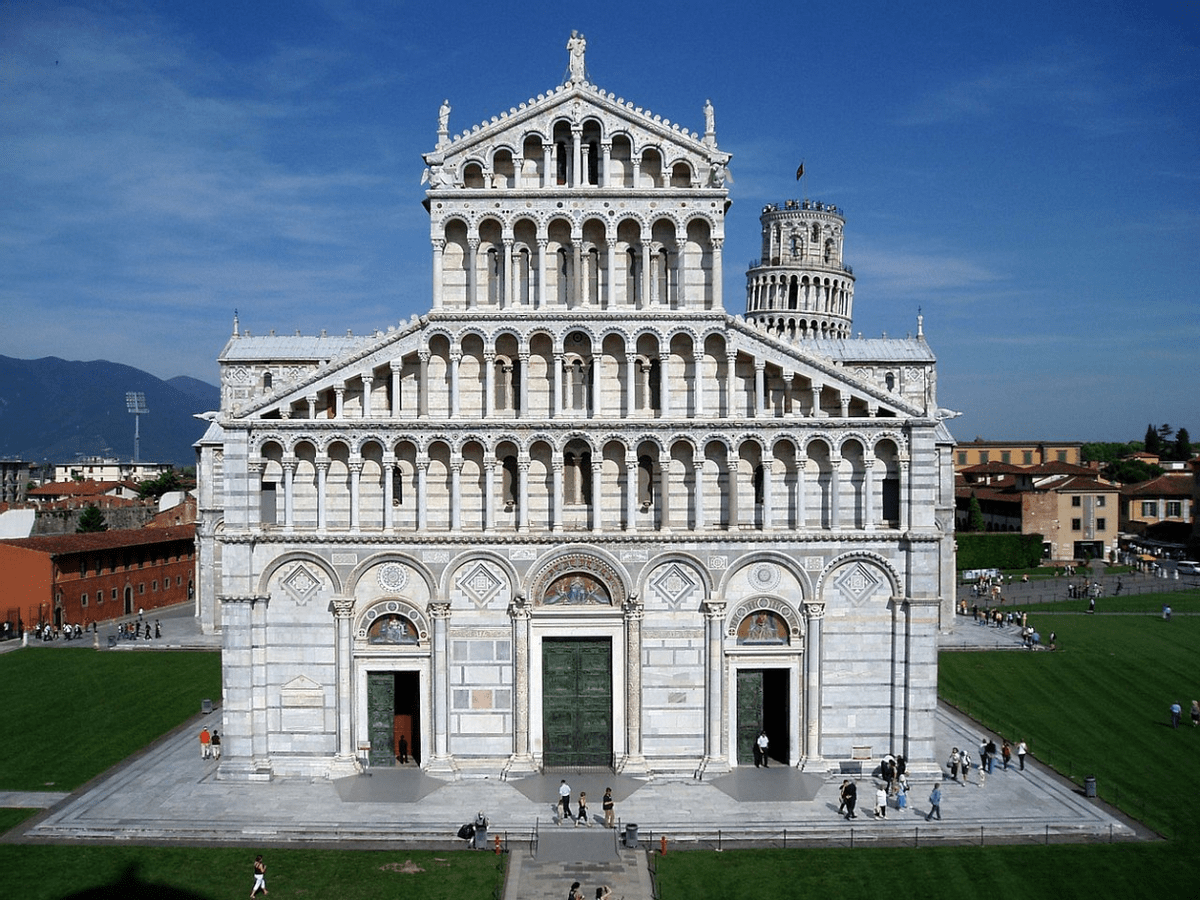 罗马式建筑:如何体现时代特色?基本特点和风格