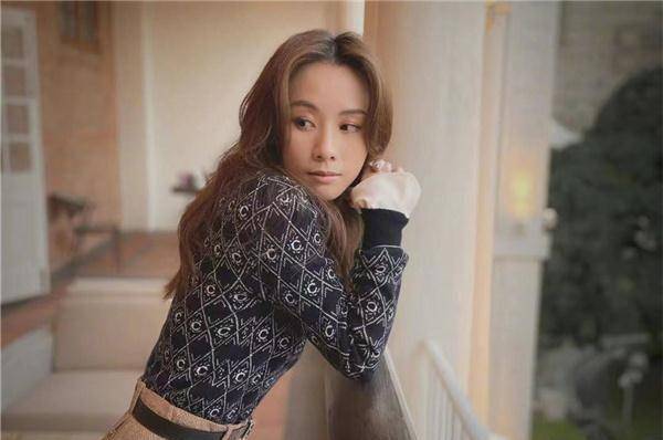 网曝王子邓丽欣分手原因,男方花心,女方催婚未果分手告终_感情_看法