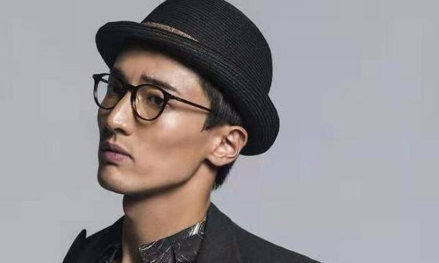 王传君长络腮胡,留长发,形象大变样,如愿以偿不做"关谷神奇"_角色