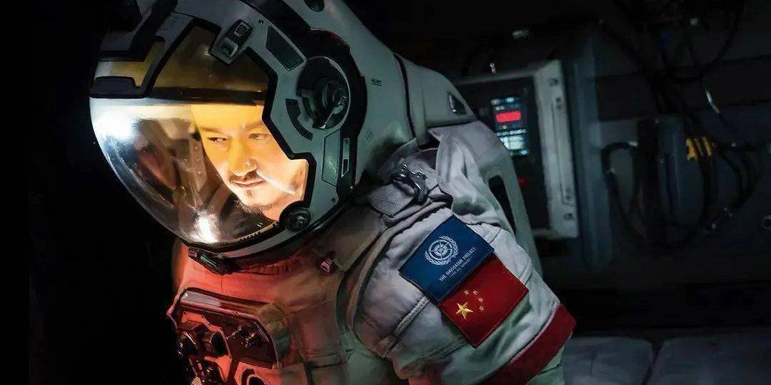 吴京为什么成了最大公约数?_电影_资本增值_中国队长