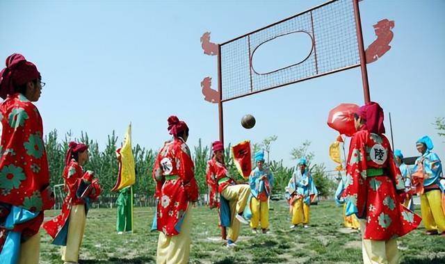 国际足联宣称中国是足球的发源地,蹴鞠到底是怎么成长起来的?