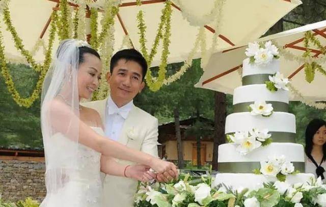 现实版《我的前半生》,梁朝伟曾是刘嘉玲闺蜜的男友_曾华倩_事情_节目