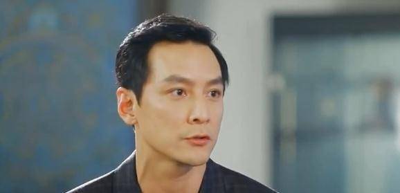 吴彦祖近照撞脸"苏大强",童年滤镜碎了一地,男神你怎么了?