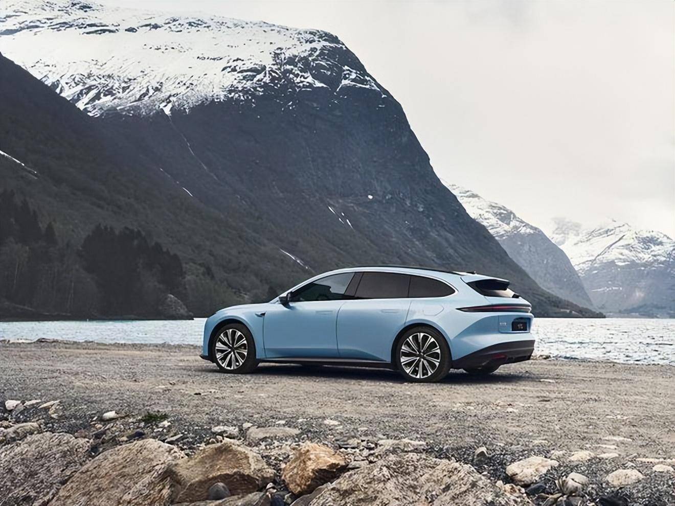 一台车满足你所有想象 智能高端纯电旅行车蔚来et5 touring售29.