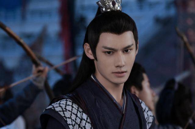 对比一博的"打官腔",汪卓成就随意得多:你一定要相信你自己,你是最棒