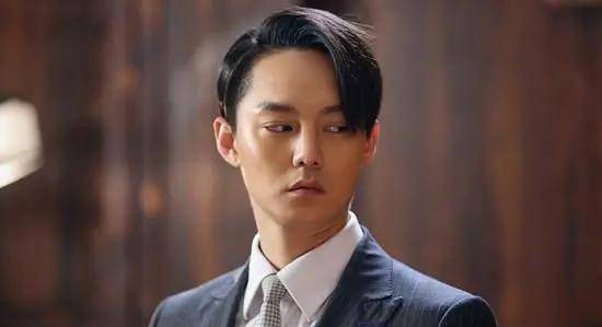 小八卦,林妙可关晓彤,黄景瑜,尹正,张雨绮谢娜_时间_项目_话题