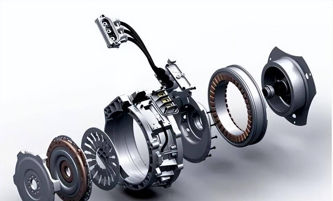 针对使用的六相混合励磁同步电机采用的是双三相结构,分析在六相混合