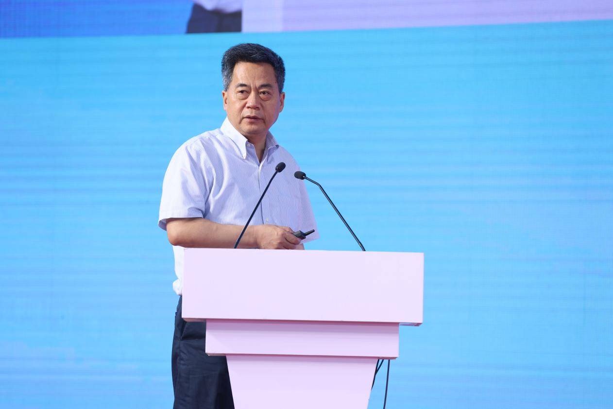 聚集产业链"智囊" 北京甲醇能源峰会共话绿色发展新路径_领域_大会