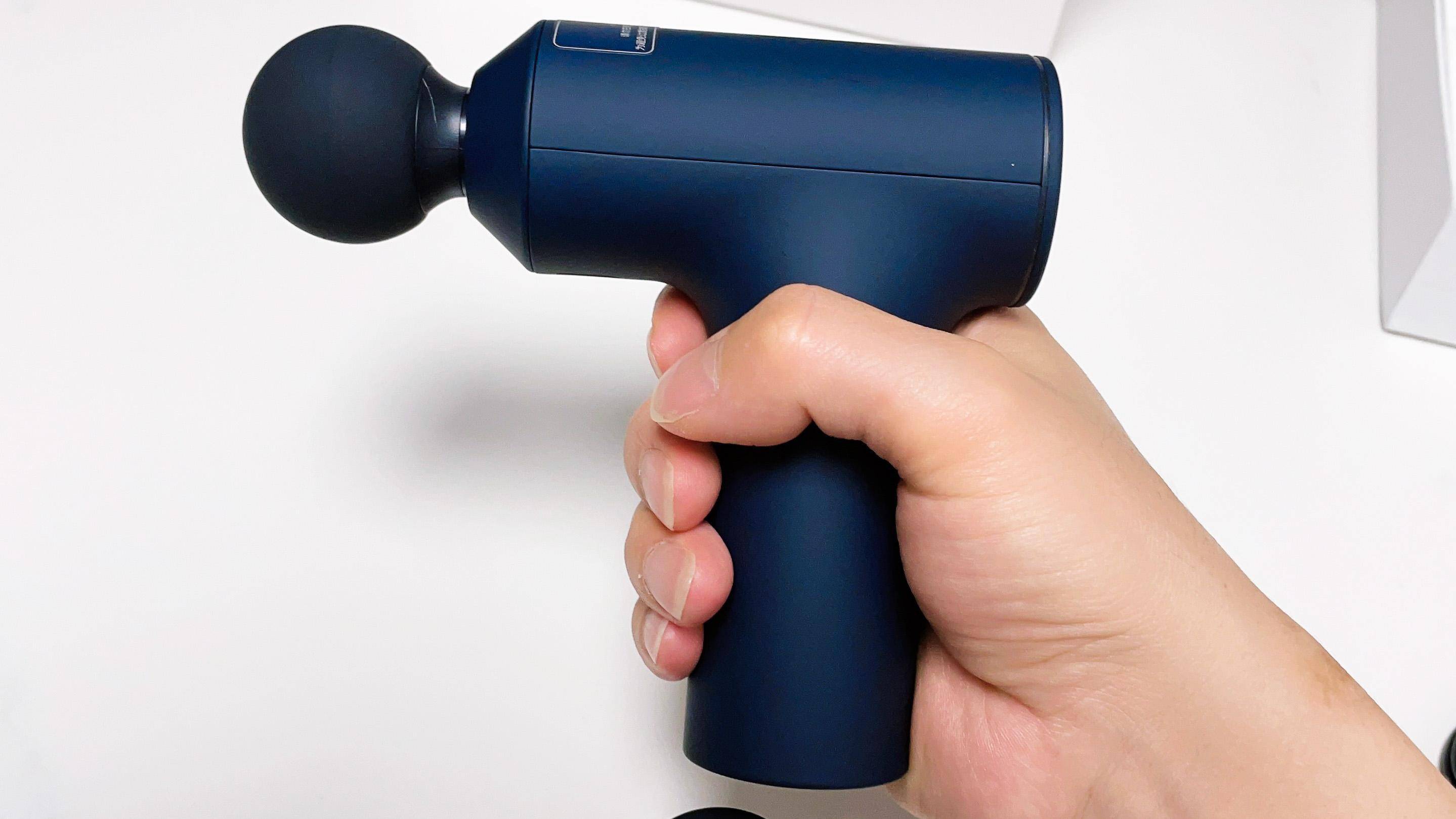 米家mini筋膜枪体验,小巧轻便,智能压感动力_按摩_身体_挡位