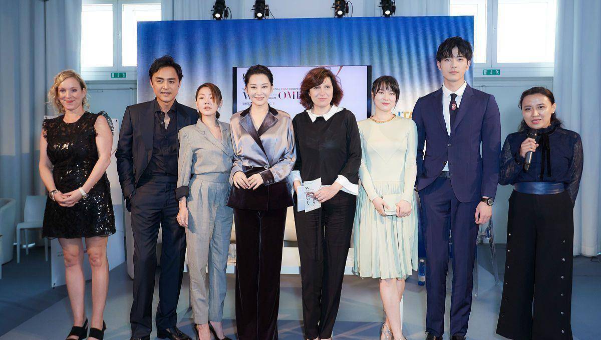 许晴小s近日戛纳论坛同框,小s身高容貌被比下去这么说我可不同意_孩子