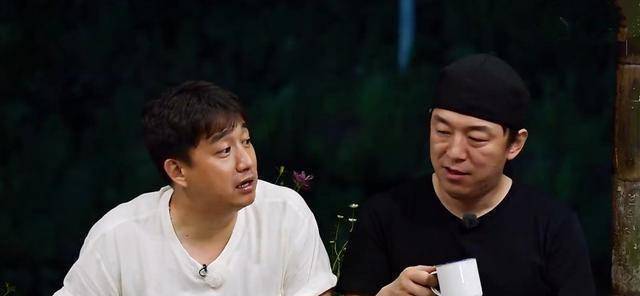 一次节目里黄磊用这句话说了黄渤3次,每次他都"秒怂",太有爱_何炅