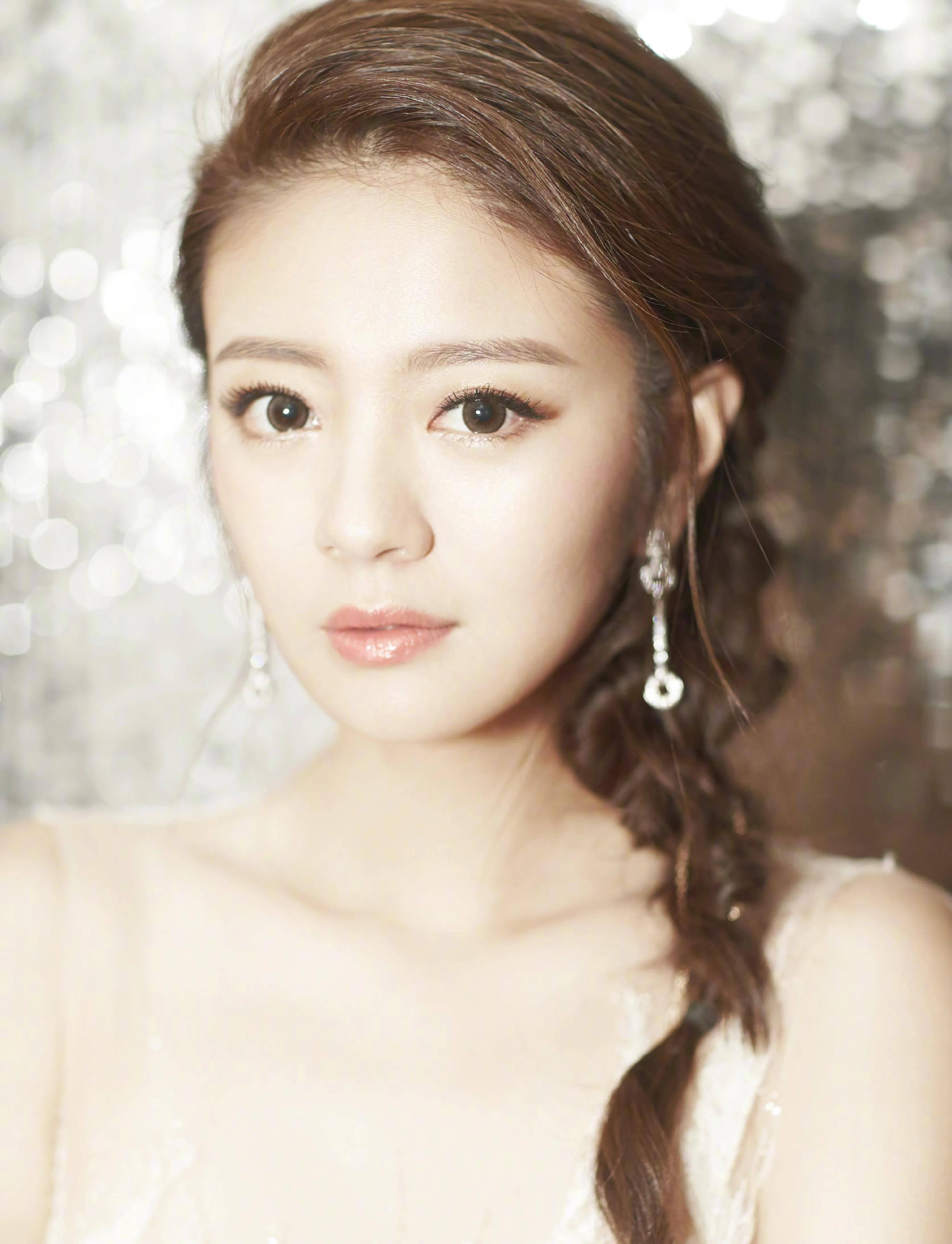 娱乐记忆 我不乖 但我很可爱 安以轩_爱情_李承铉_发展