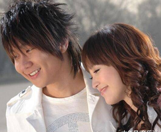 与林俊杰"斩不断理还乱",惊艳一时的歌坛女神,如今去哪里了?