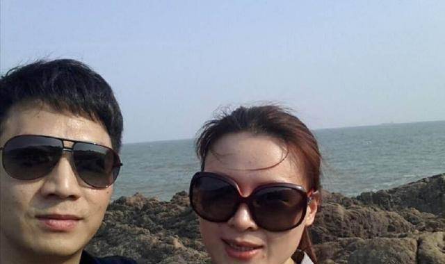 再看"洗剪吹"事件,为爱所困的朱小贞,有多么不值得_婚姻_爱情_事情