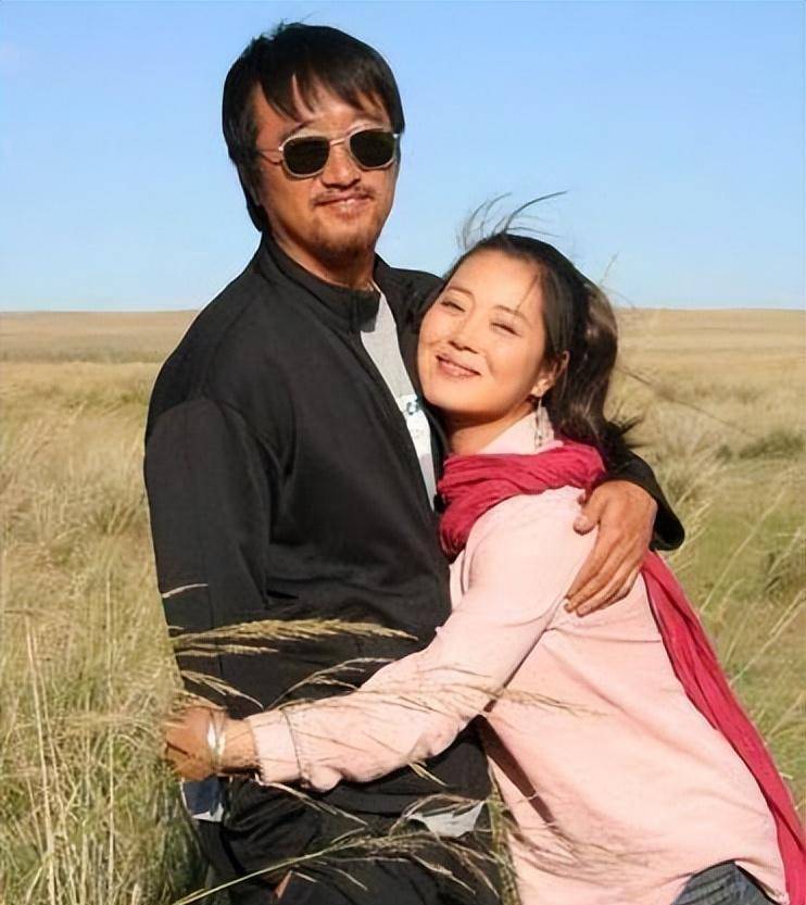 演员王茜华:我这辈子最正确的决定,就是45岁高龄为小丈夫生儿子_表演