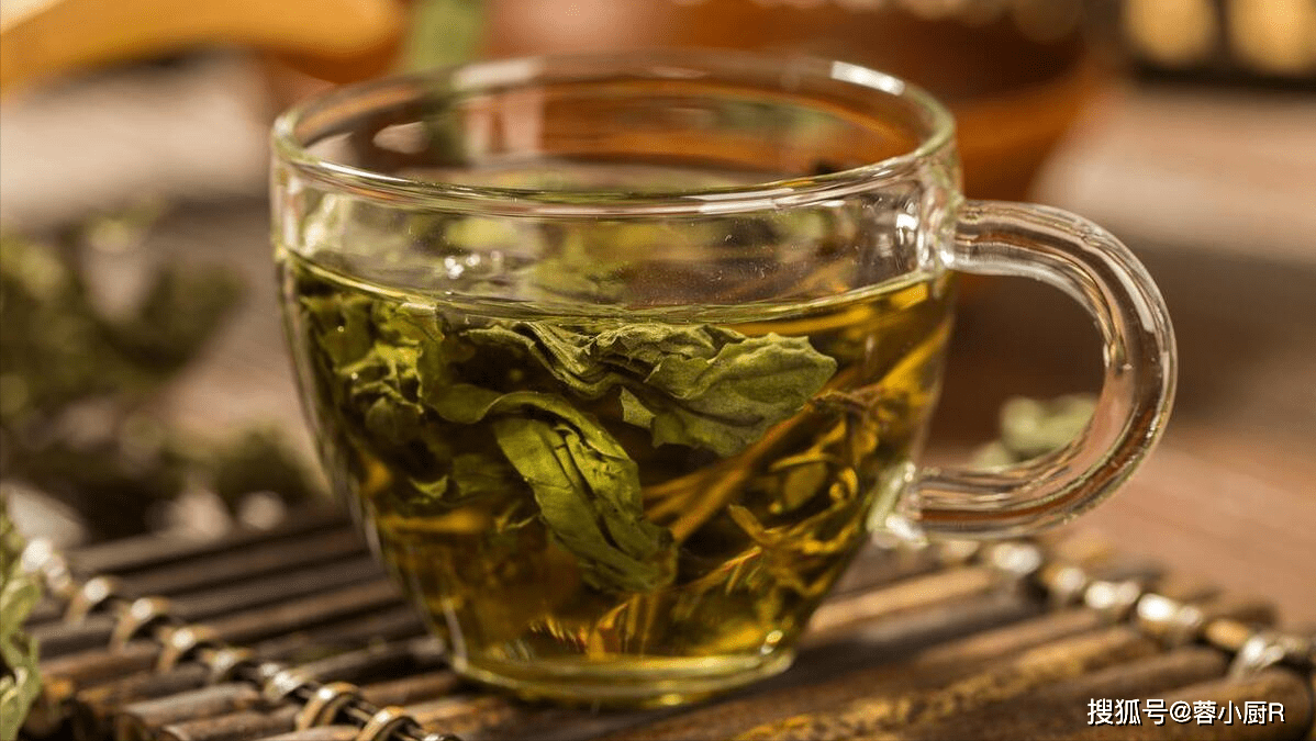 明日端午节,提醒老年人多吃"2豆",多喝"4茶",解疲劳更健康_艾叶茶_是