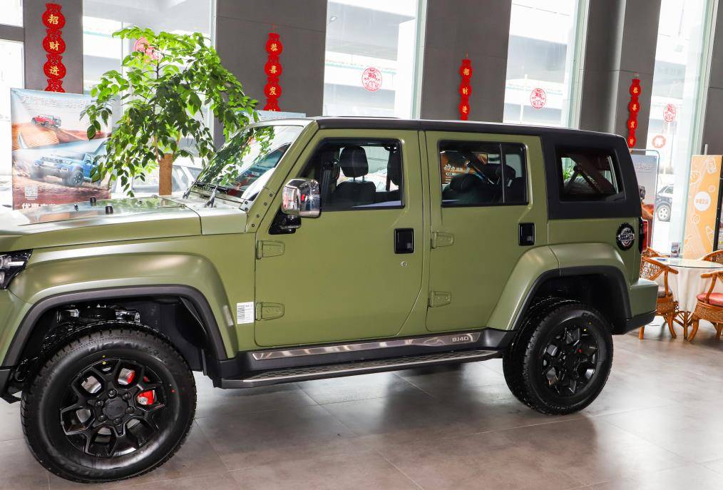 别总盯着坦克300,这款北汽柴油新越野很强!