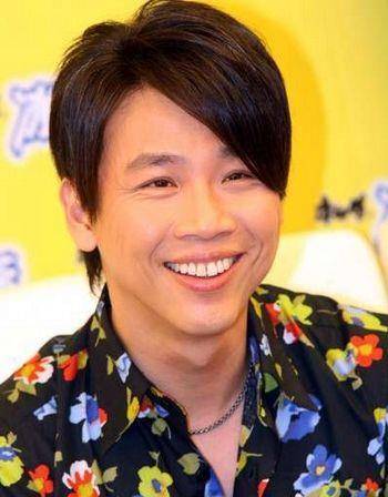 因为陶喆在参加一档赛事综艺节目的时候,被金武林持续打0分.