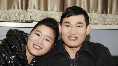 朱之文出名后,不怕有人惦记他的钱,而是怕有人惦记他媳妇_老朱_女人