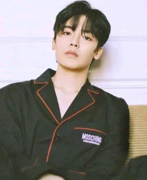 《如此可爱的我们》该剧由李明德,田曦薇,尤浩然,李盈盈,李明源等领衔