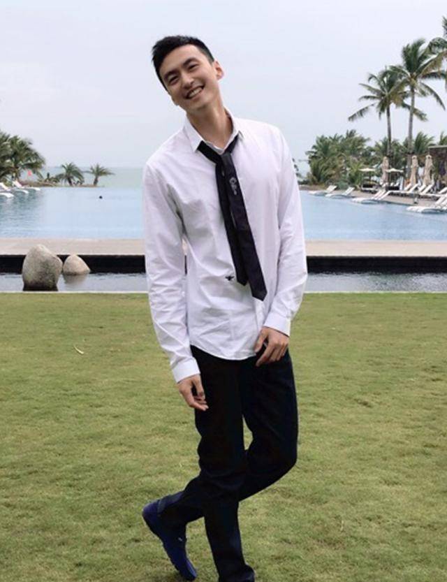 长相一般,却越看越帅,这位演技派肌肉型男,不应该只有21万粉_万沛鑫