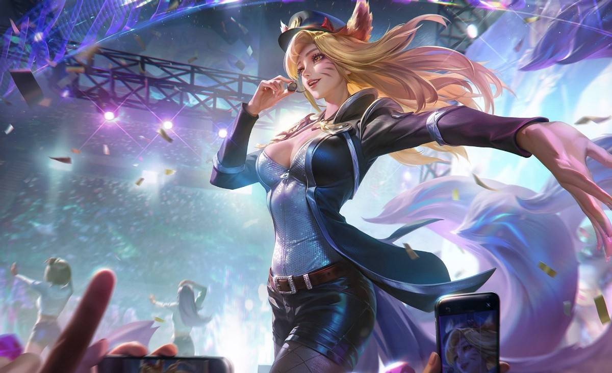 要知道如今的臻彩插画质量可谓是上上乘,就连重新绘制的至臻皮肤原画