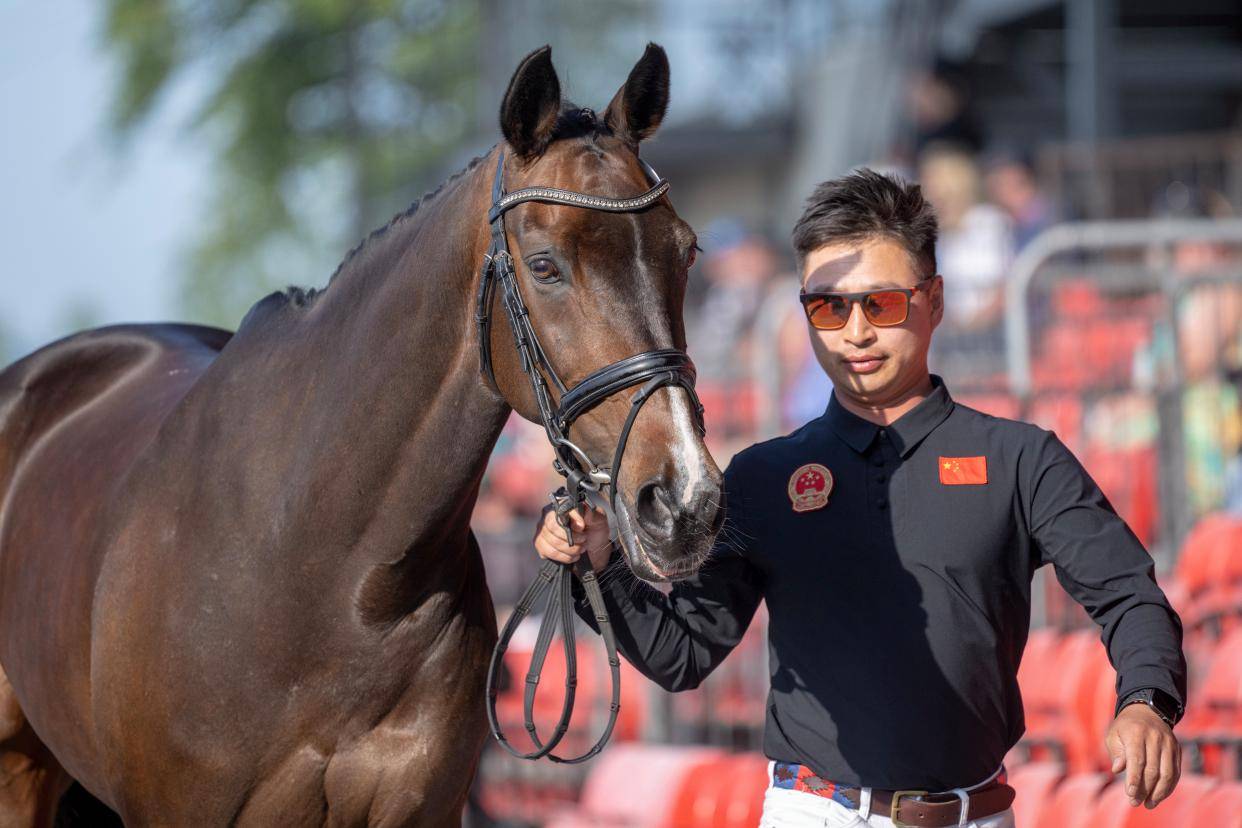 海澜马术骑手,双双挺进巴黎奥运会!_比赛_孙华东_英凤