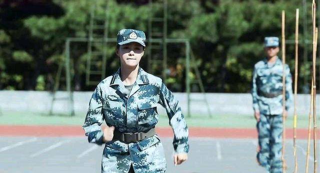 沈梦辰逐渐"谢娜化",从模仿开始,她会成为下一个太阳女神吗_姐姐_气氛