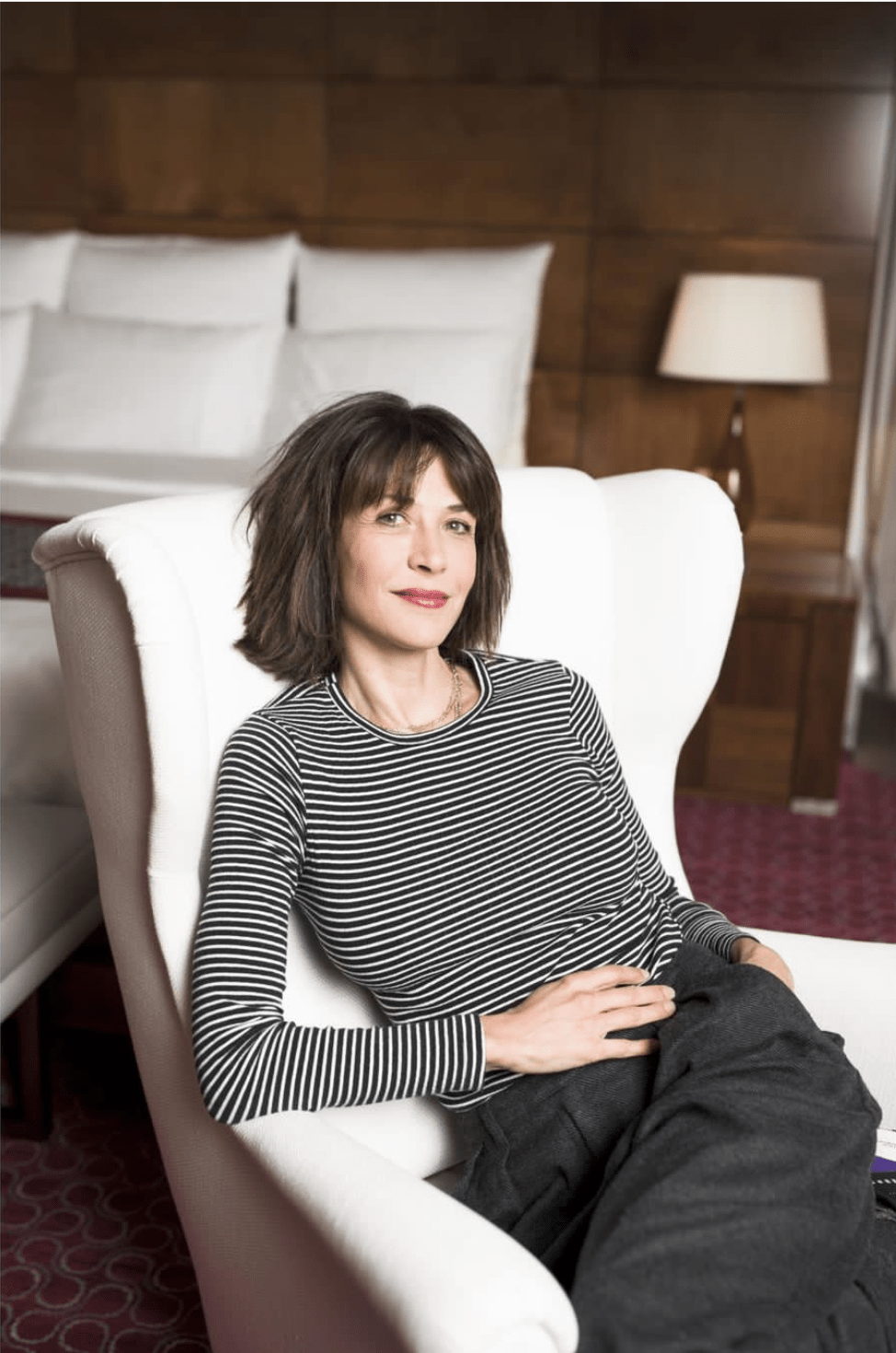 苏菲玛索告诉你:女人年纪大了,衣服宽松短发,更加优雅时尚_女性_老年