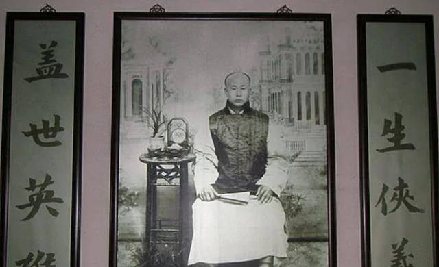 霍元甲辞世79年后,后人开棺发现遗骨变色,蹊跷死因真相