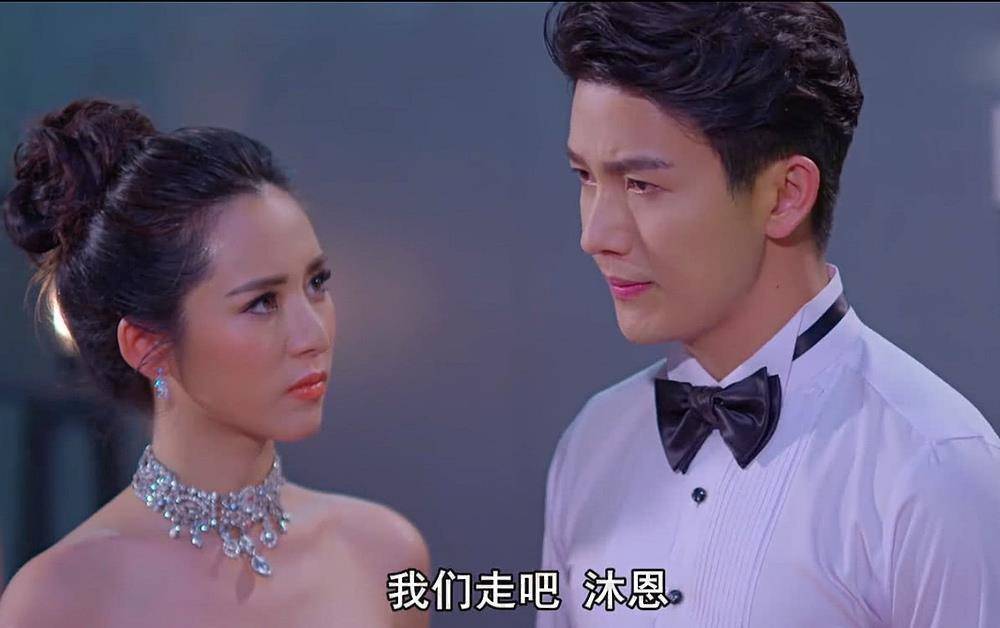 泰剧《星途叵测》开播,push饰演爱喝酒的颓废男星_明星_剧中_男人